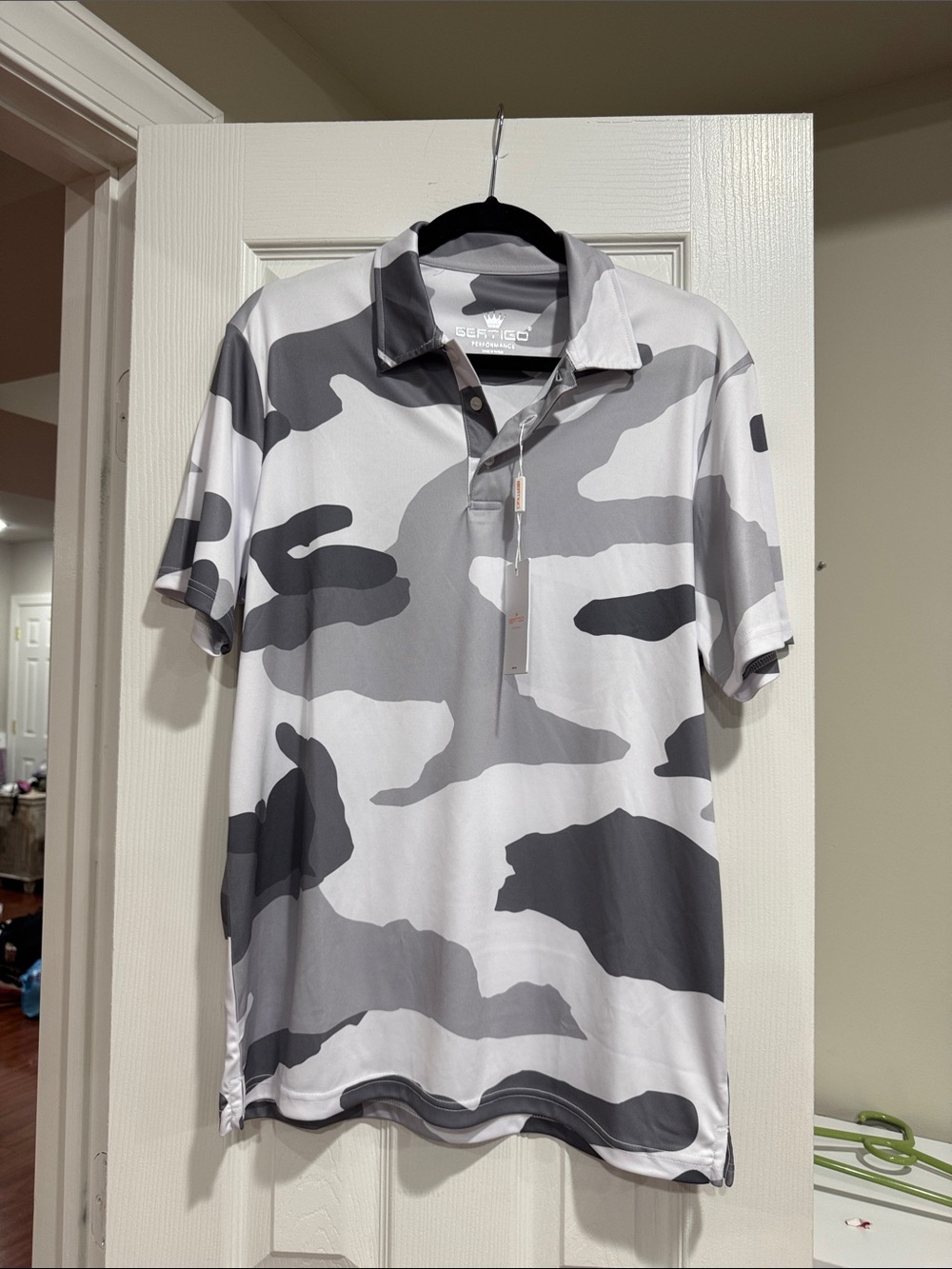 NWT: BERTIGO Men’s Camo Performance Polo. Golf, Casual, Designer.